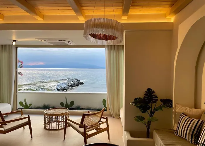 Byblos Aqua-the Sea Front Luxury Villa Skala Sotiros