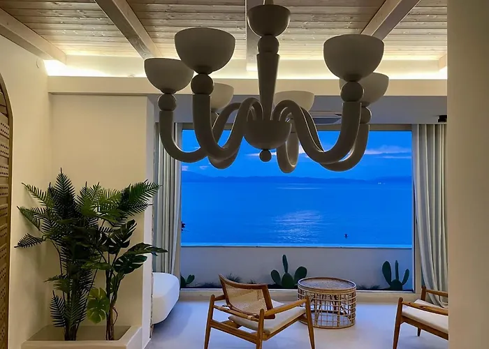 Byblos Aqua-the Sea Front Luxury Villa *