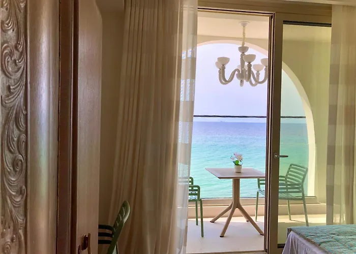 Byblos Aqua-the Sea Front Luxury Βίλα